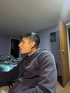 AnotherJuan_'s cam snapshot