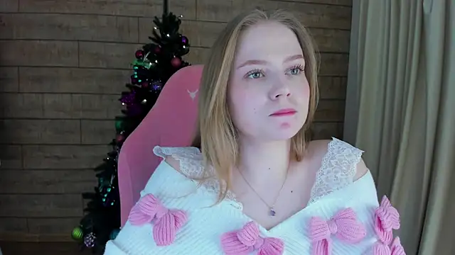 SelinSwarovski's cam snapshot