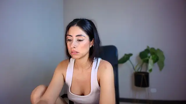 auroracaruso11's cam snapshot