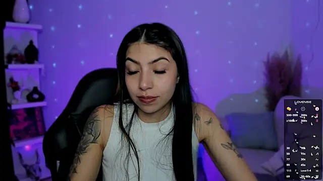 Saraa_Desiree's web cam