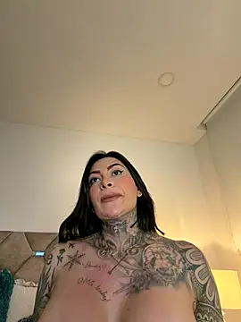 Iam_Annii's cam snapshot