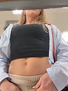 lunagirl13's cam snapshot