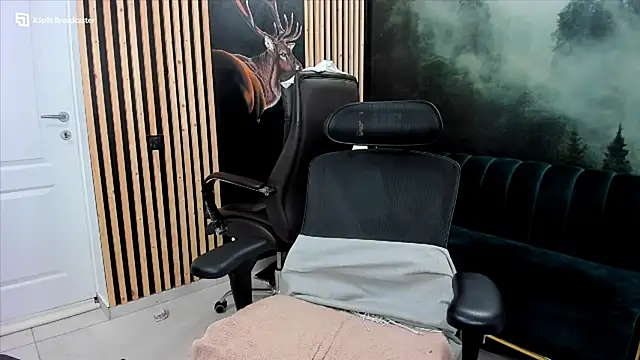 fireflowers_'s cam snapshot