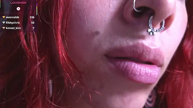 bri_von_dhara__'s cam snapshot