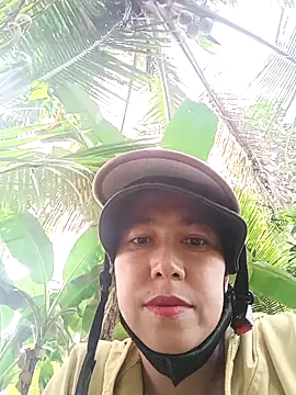 2HotAsain4u's cam snapshot