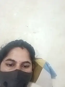 JULEE-740's cam snapshot