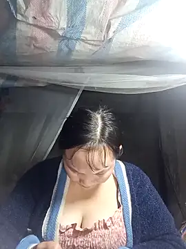 ava-dellght's cam snapshot