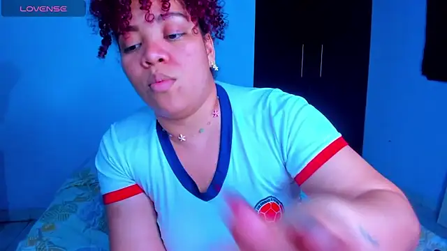 AngelaCoffee's cam snapshot