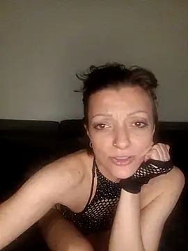 BonnieQuinn's cam snapshot