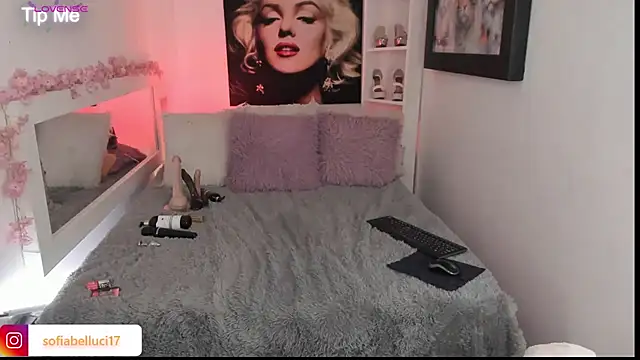 sofiiBell's cam snapshot