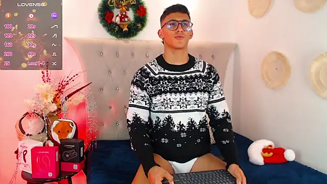 SalvadorFit live sex cam