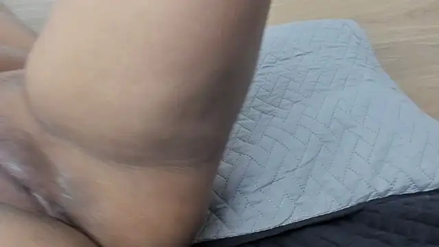 Chiqui_milk_'s cam snapshot