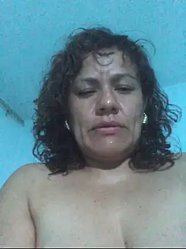 gipsela_gomez's cam snapshot