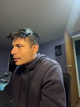 AnotherJuan_'s cam snapshot