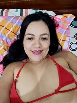 LindaSalo33's cam snapshot