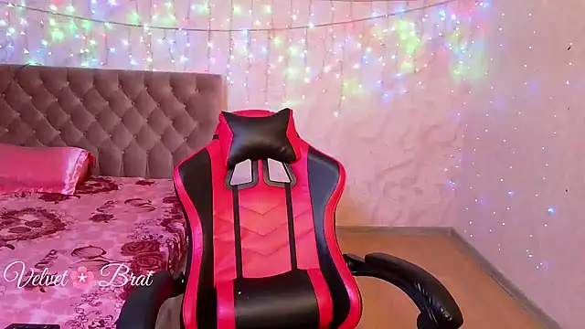 VelvetBrat's cam snapshot