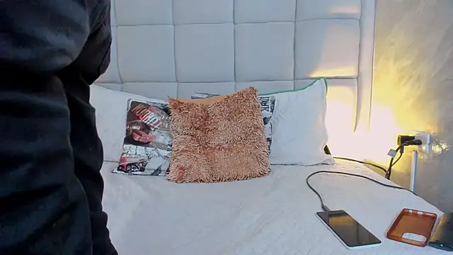 Hecatee_77 live sex cam