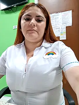 girl_redhead_bigtits live sex cam