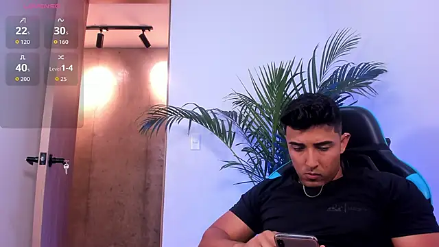 Alan_greek_1's cam snapshot