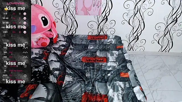 RoyAngela's cam snapshot