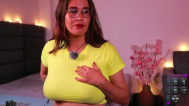 kathieandpovcock1 live sex cam