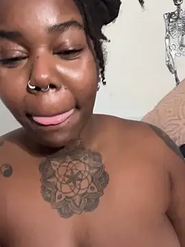 Goddess_Nafeesha live sex cam