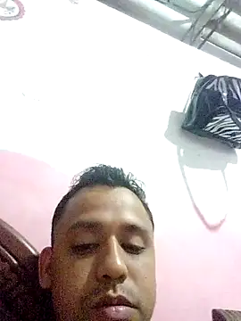 lesoley's cam snapshot