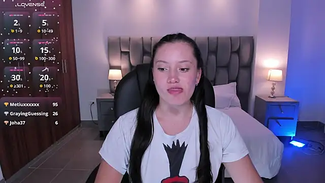 nylaa_rose's cam snapshot