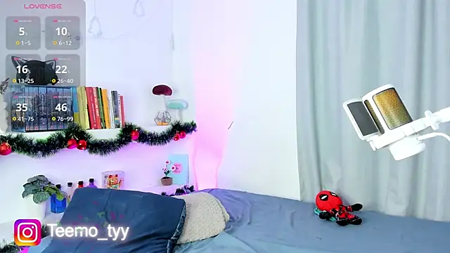 teemotwink live sex cam