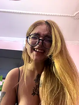 SweetJennaa live sex cam