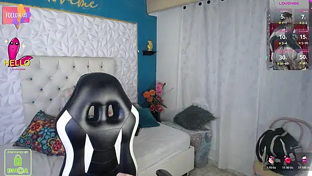 Mia_Duque1999's cam snapshot