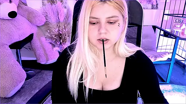 DiaAngell's cam snapshot