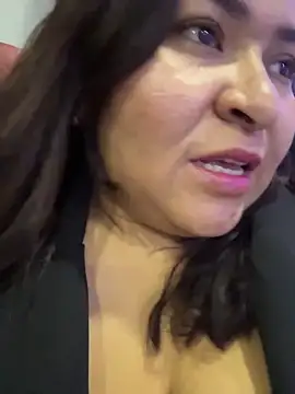 KarlaWild's cam snapshot