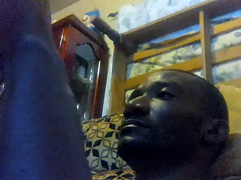 LookingLover34's cam snapshot