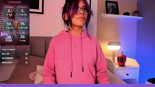 Violetta_Nur's cam snapshot