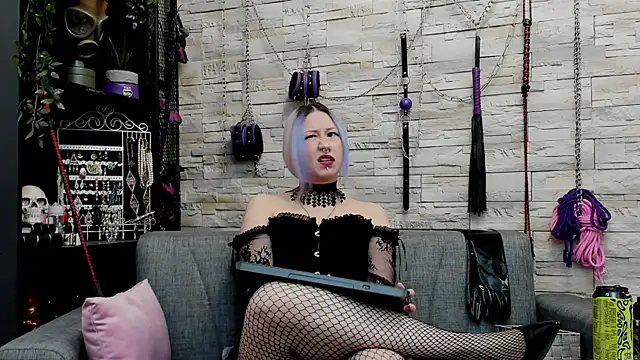 CruelMistress's cam snapshot