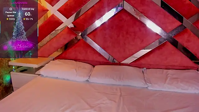 Lily_Queen30's cam snapshot