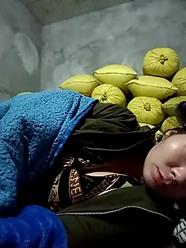 vangkt-cute's cam snapshot