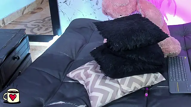 charis_hill live sex cam