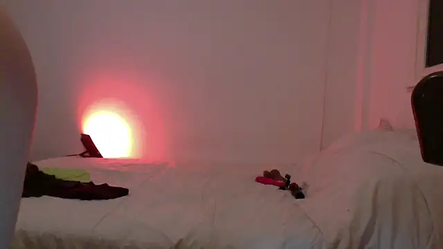 RenataWet's cam snapshot