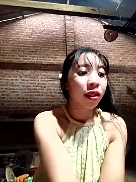 emaame68's cam snapshot