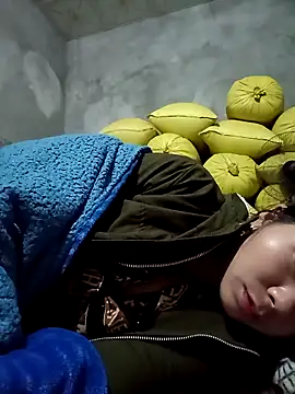 vangkt-cute's cam snapshot