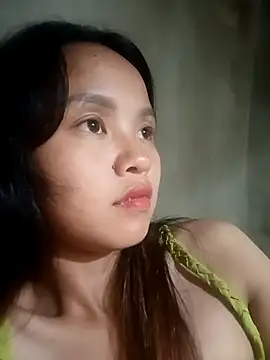 Pretty-haert's cam snapshot