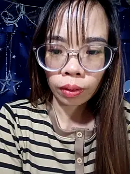 __Mai-love19__'s cam snapshot