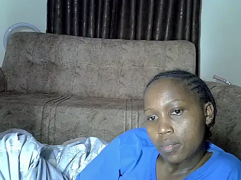 AurelAda's cam snapshot