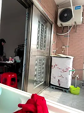 buusoom's cam snapshot