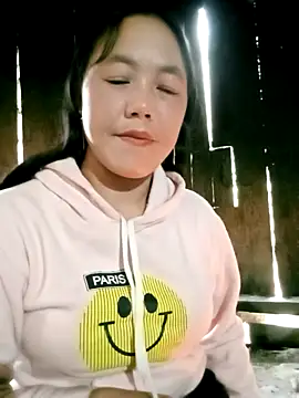 Sara_pusyy's cam snapshot