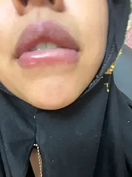 zahra_Jalid's cam snapshot