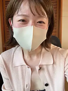 momo_yuipu's cam snapshot