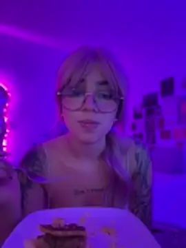 Liz_rogers_x's cam snapshot